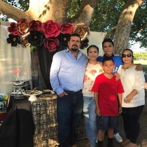 Meet your Posher, Adolfo